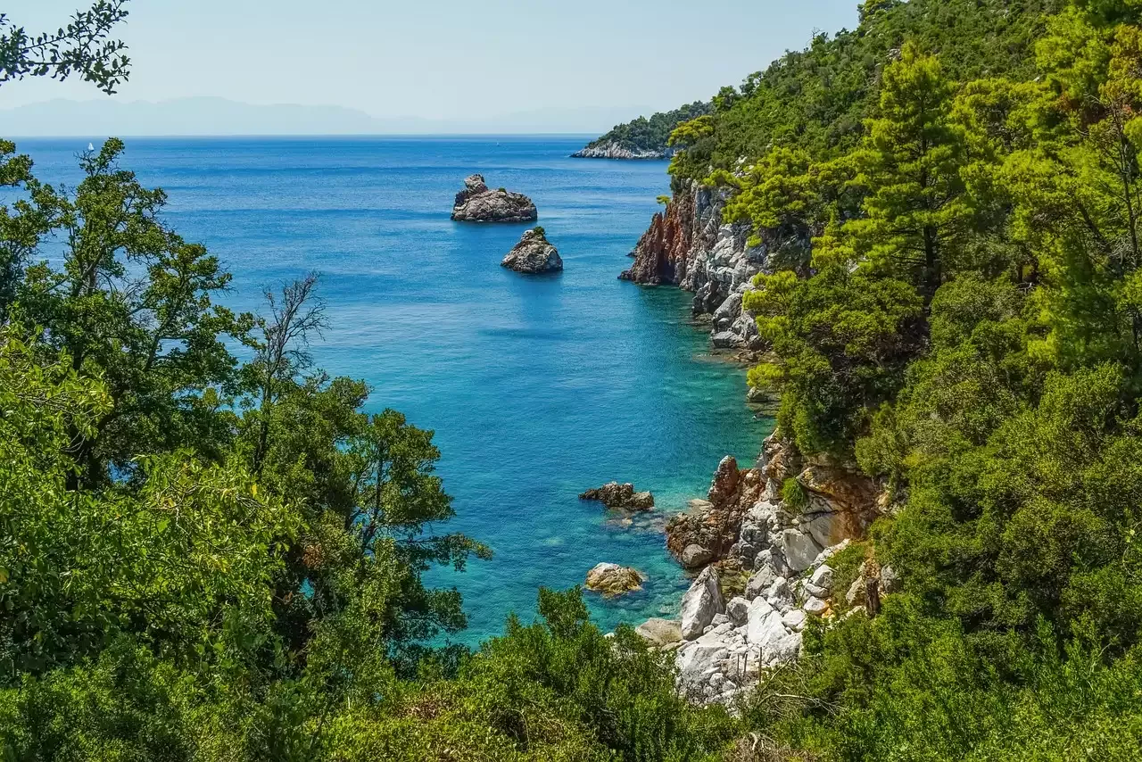 Ultimate Guide to the Countless Beautiful Islands in the Sporades